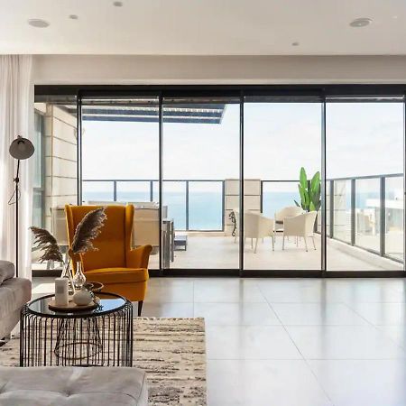Апартаменти Oַ&O Group- Luxury Penthouse Jacuzzi Sea 36 Floor Бат-Ям Екстер'єр фото